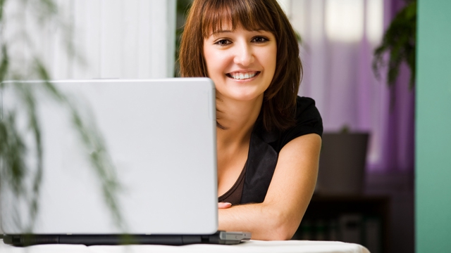 shutterstock.com/Val Thoermer