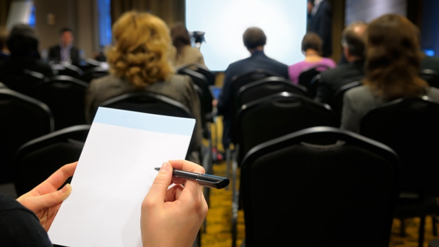 istockphoto.com/VladKol